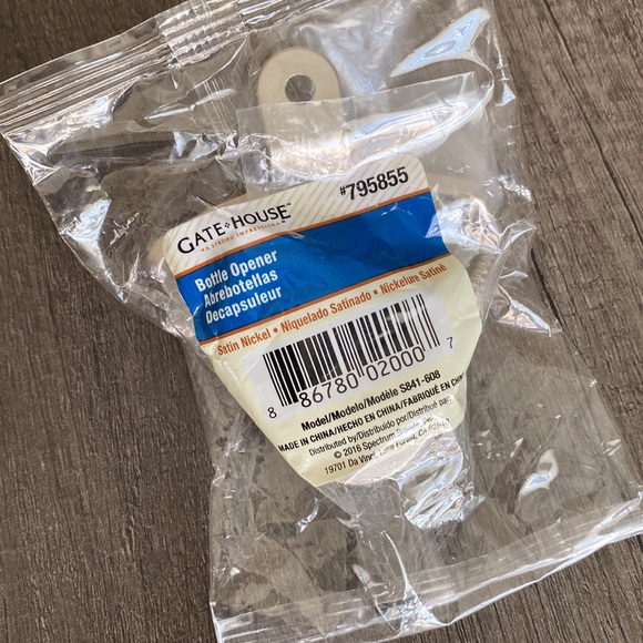 Gatehouse Satin Nickel Manual Wall-mount Bottle Opener - Picture 2 of 4